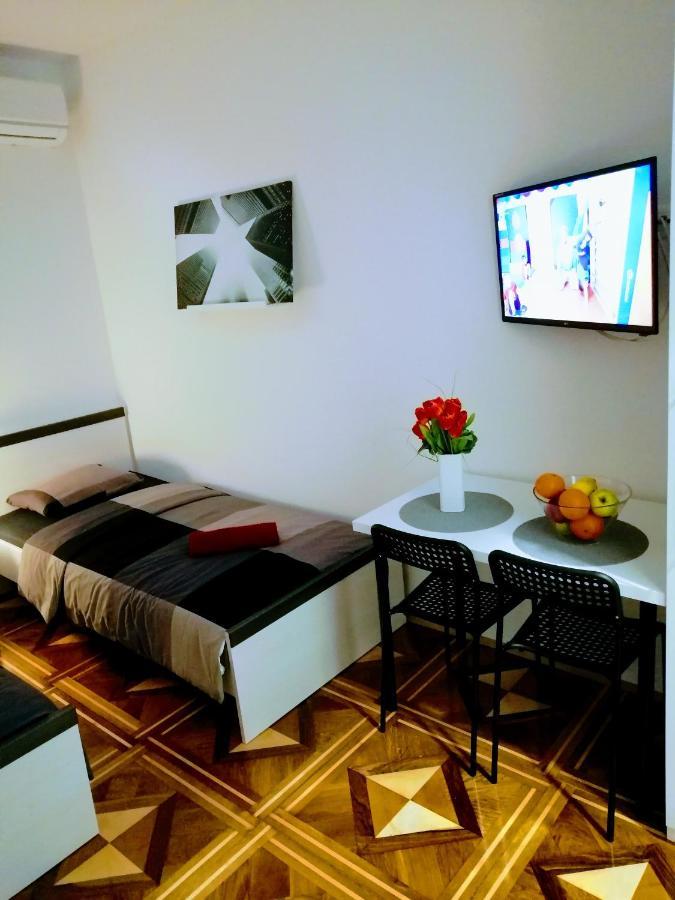 Zpula Center Studio Apartments Экстерьер фото