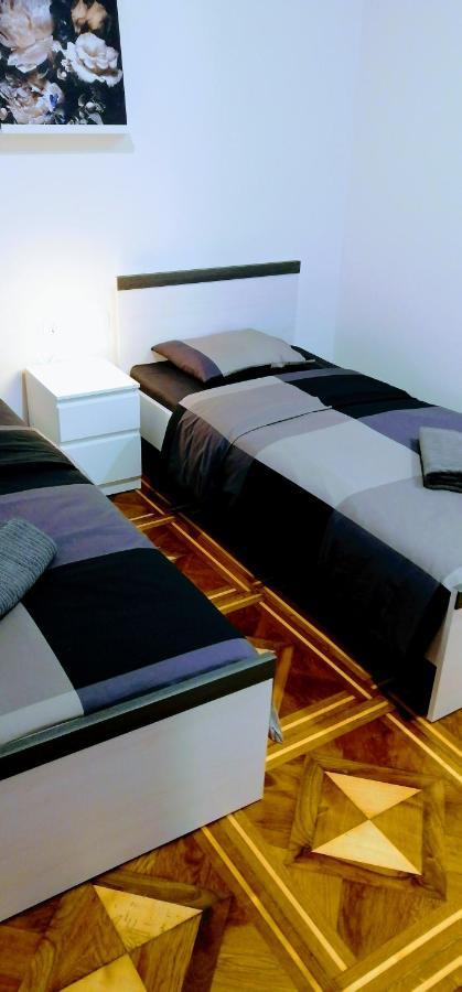 Zpula Center Studio Apartments Экстерьер фото
