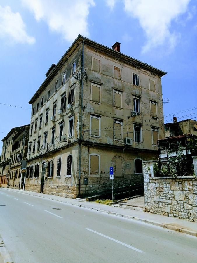 Zpula Center Studio Apartments Экстерьер фото