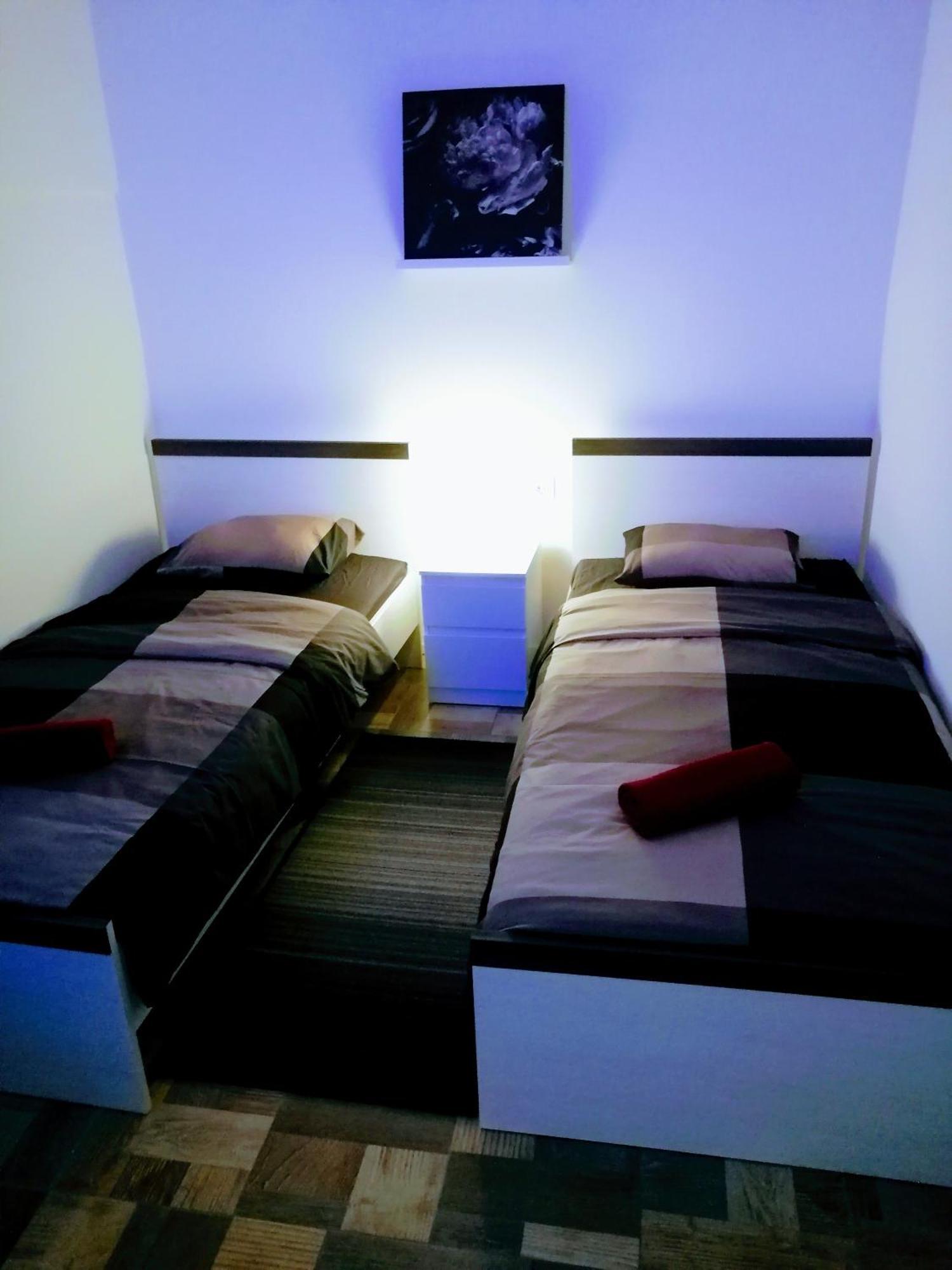 Zpula Center Studio Apartments Экстерьер фото